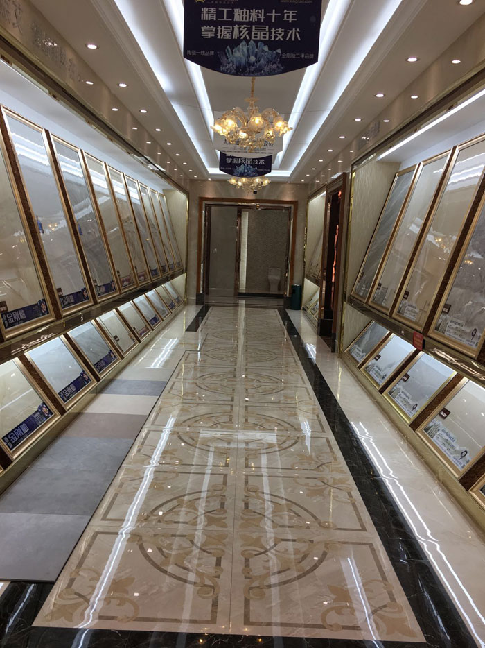 【專賣店推薦】陶瓷一線品牌金艾陶瓷磚潮南店實(shí)景鑒賞